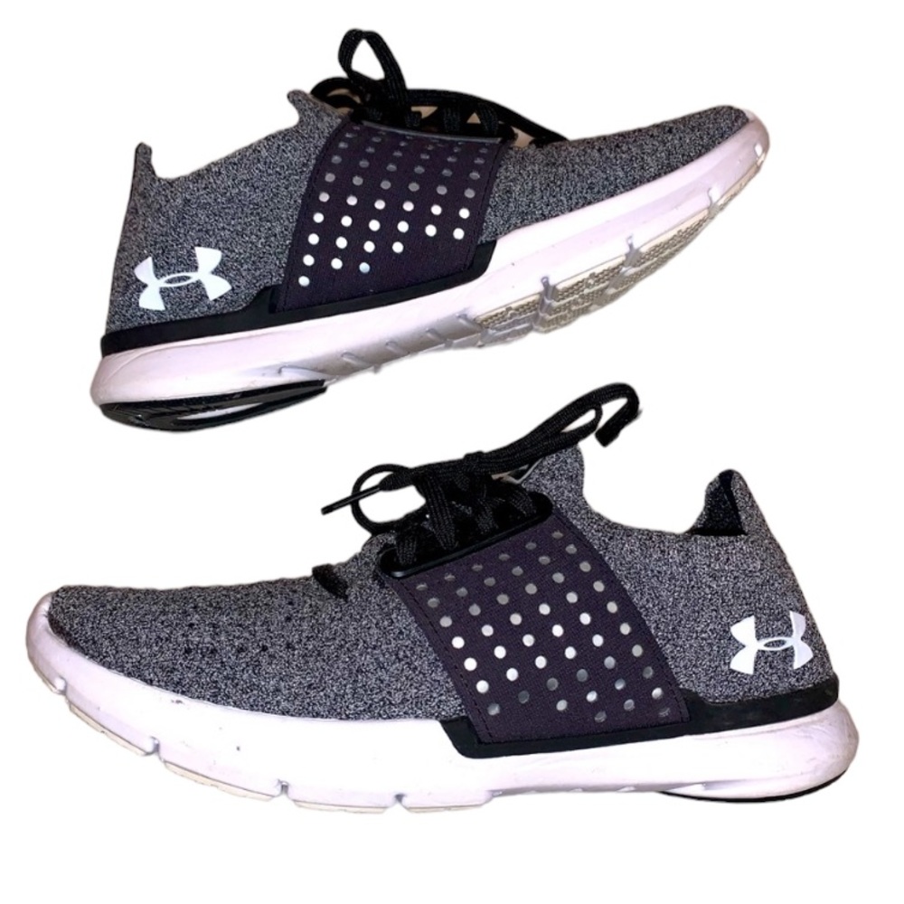 Under armour shoes size 6.5